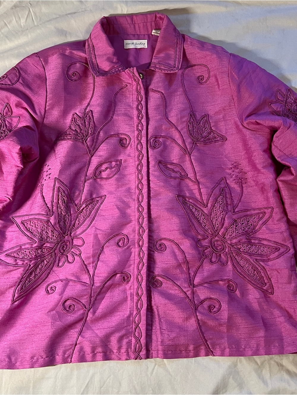 Marsh Landing Fuchsia Embroidered Floral Jacket Size Large